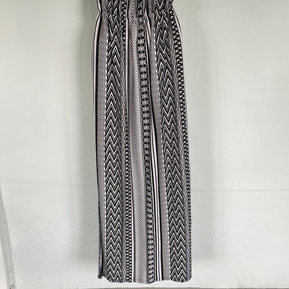Soprano black and white strapless tribal stripe print maxi dress size medium - Picture 7 of 9